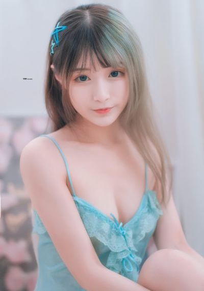 按摩师的巨大挺进她的身体电影