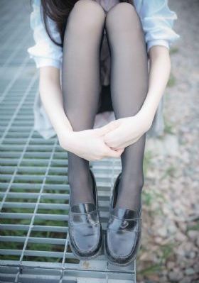 美女图片大黄动图