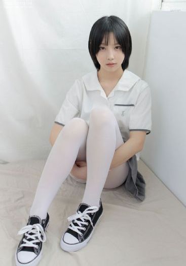 日本护士ⅹxxx撒尿视频播放