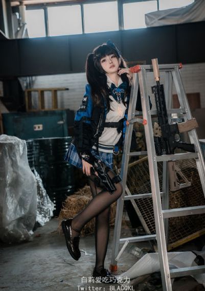 《职场妻子的出轨》妻子秘书