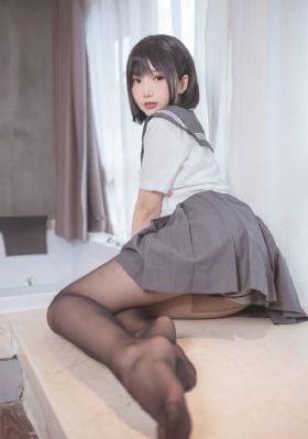 抓娃娃完整版免费观看