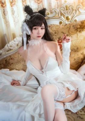 《美丽小蜜桃2》电影